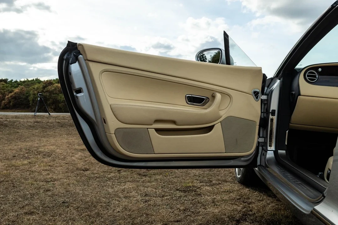2007 Bentley Continental GTC - Image 20 of 30