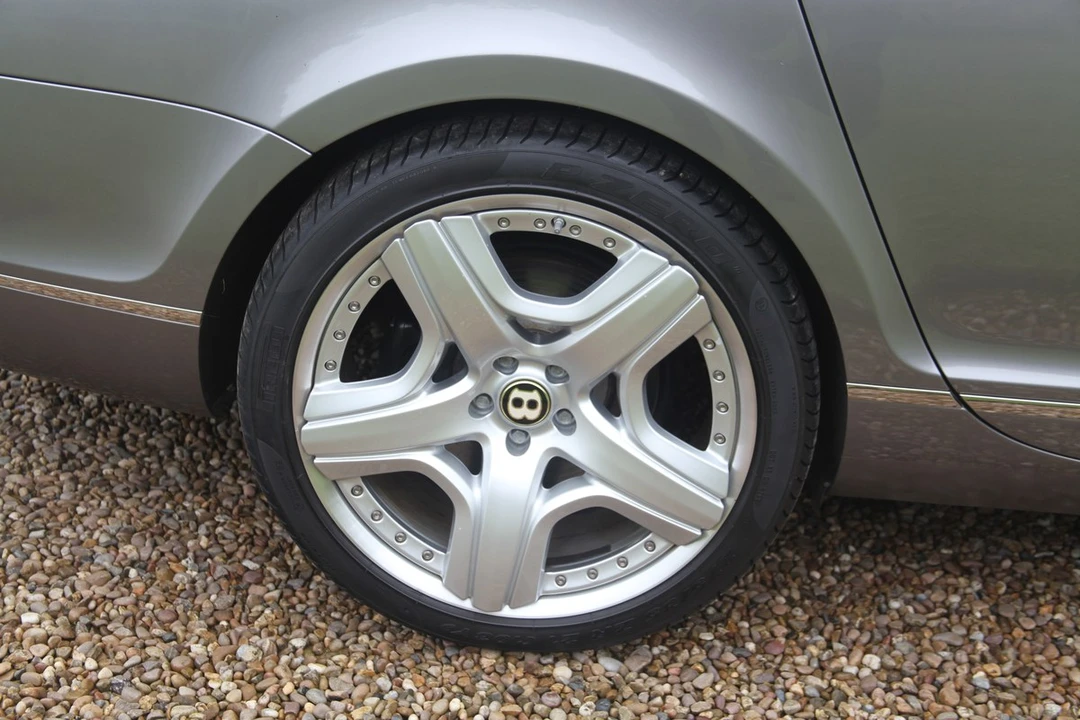 2007 Bentley Continental Flying Spur - Image 23 of 30