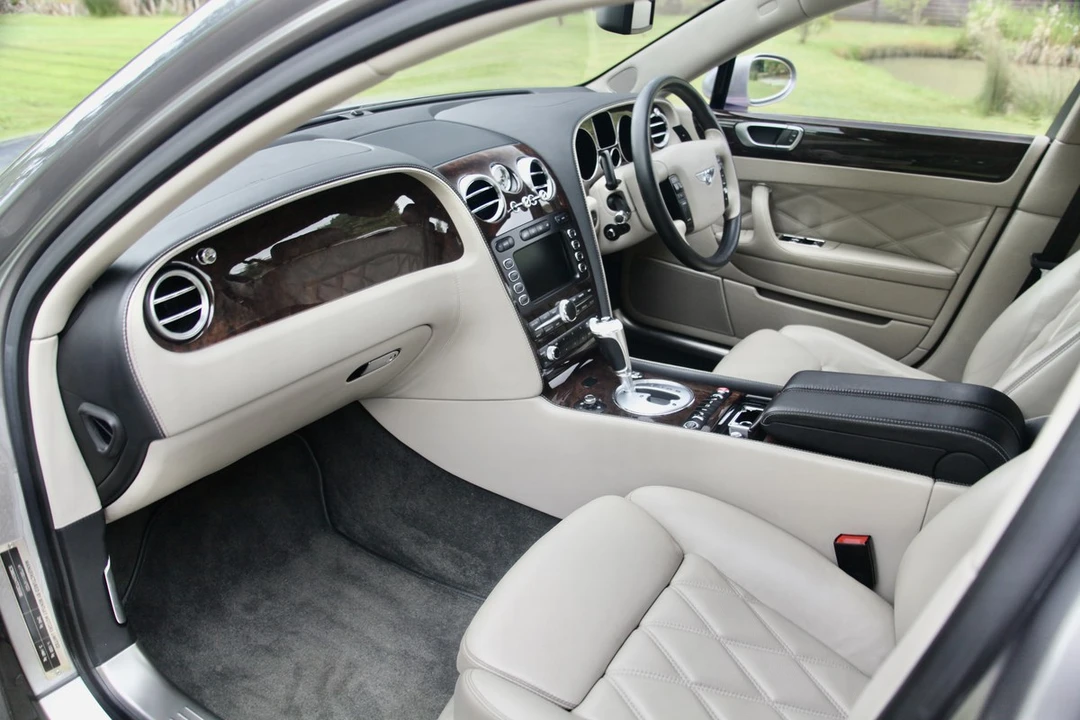 2007 Bentley Continental Flying Spur - Image 30 of 30