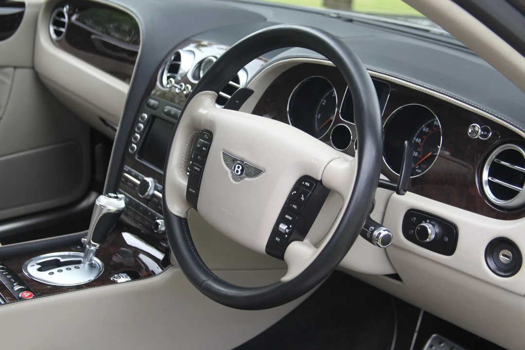 2007 Bentley Continental Flying Spur - Image 28 of 30
