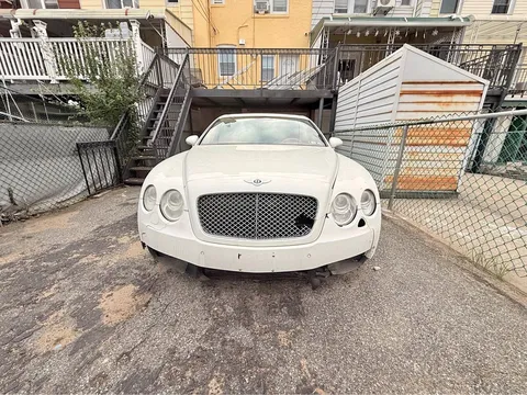 2007 Bentley Flying Spur V8 Sedan 4D