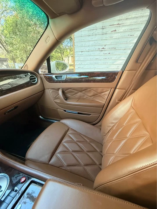 2007 Bentley Continental Flying Spur - Image 8 of 11