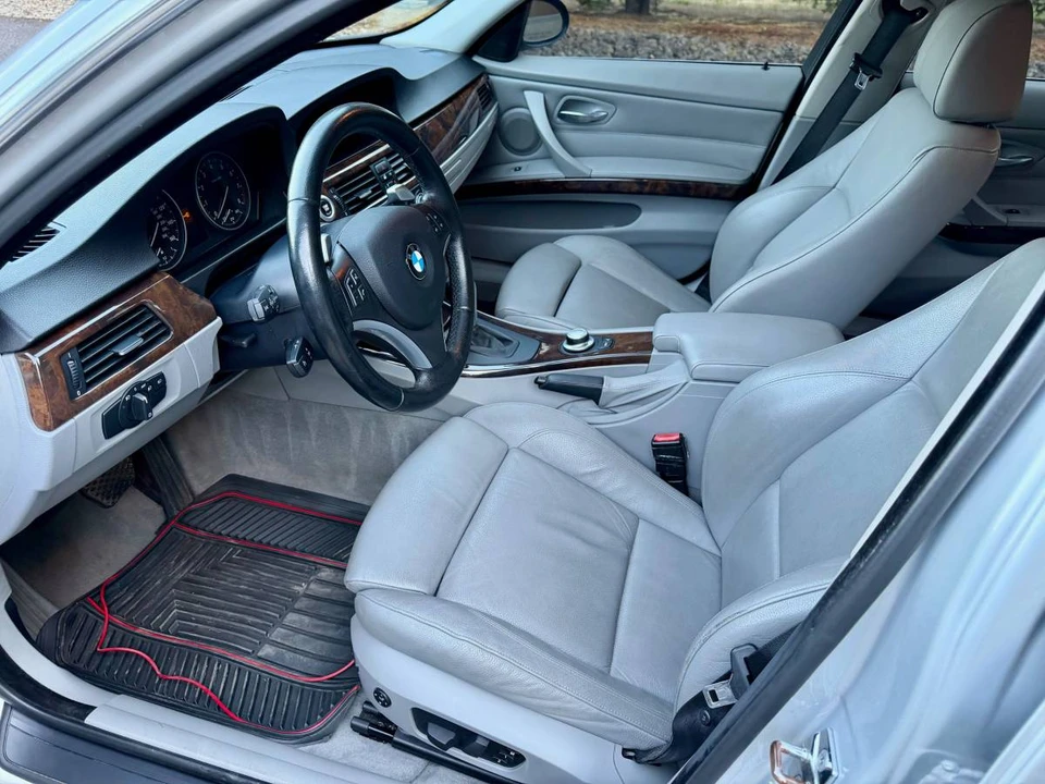 2007 BMW E90 335i Sedan - Image 7 of 18