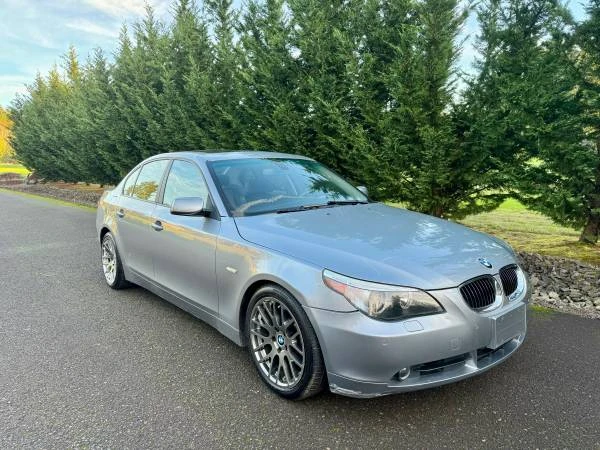 2007 BMW E60 545i & 550i Sedan - Image 14 of 19