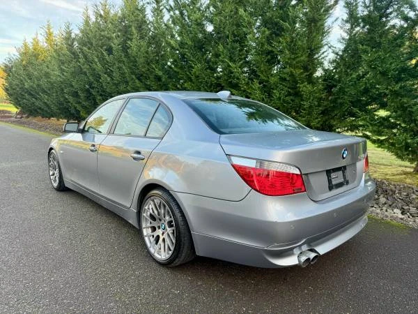 2007 BMW E60 545i & 550i Sedan - Image 4 of 19