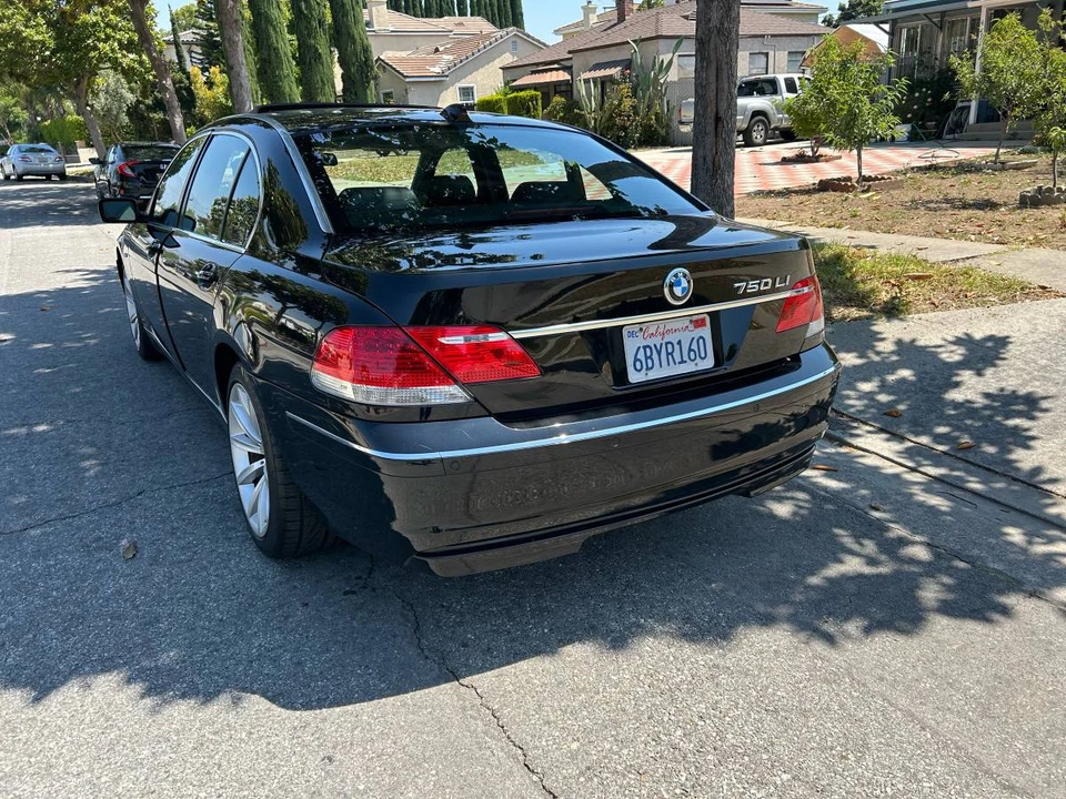 2007 BMW E65/E66 750i & 760i Sedan - Image 7 of 14