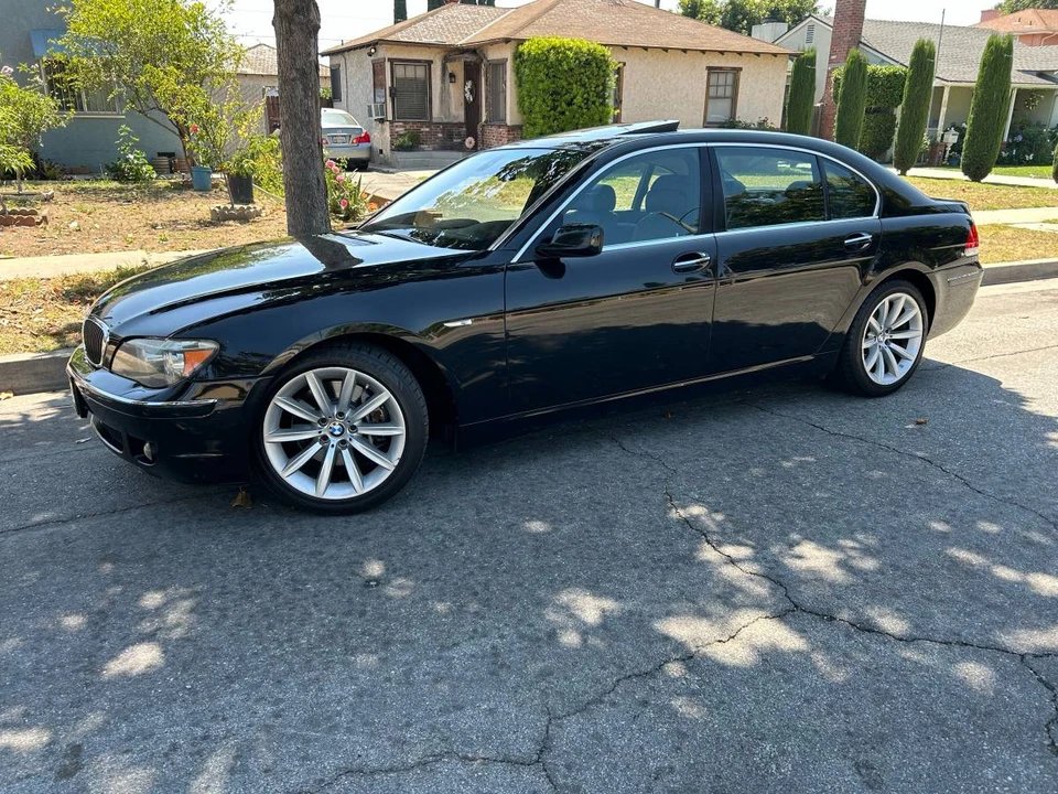 2007 BMW E65/E66 750i & 760i Sedan - Image 3 of 14