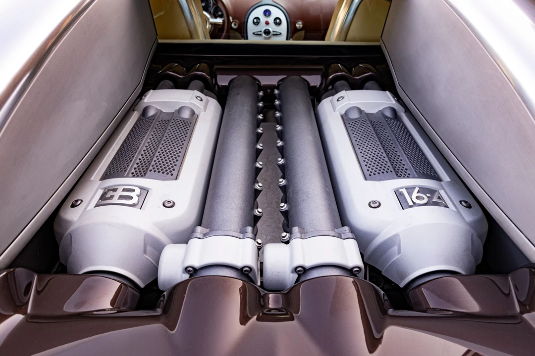 2007 Bugatti Veyron - Image 21 of 31