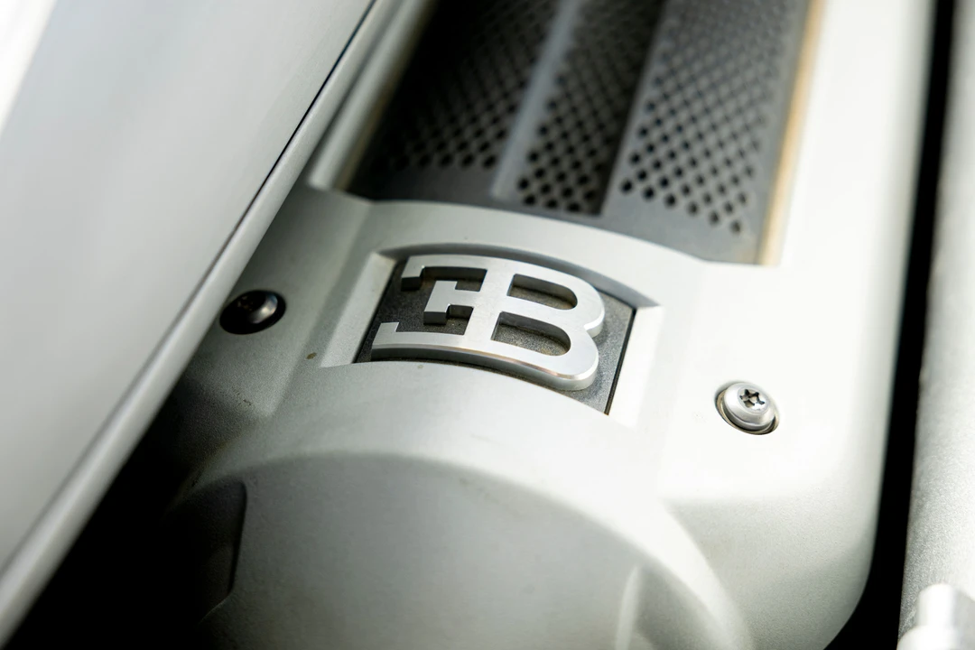 2007 Bugatti Veyron - Image 26 of 31