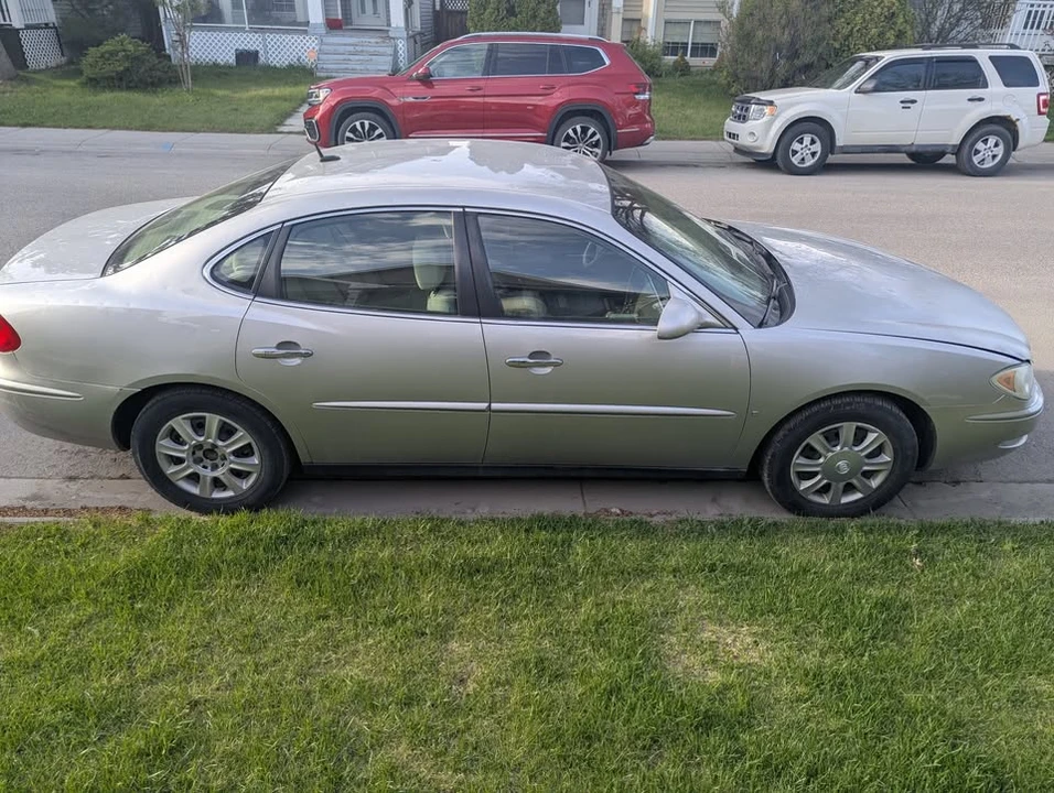 2007 Buick LaCrosse - Image 2 of 12