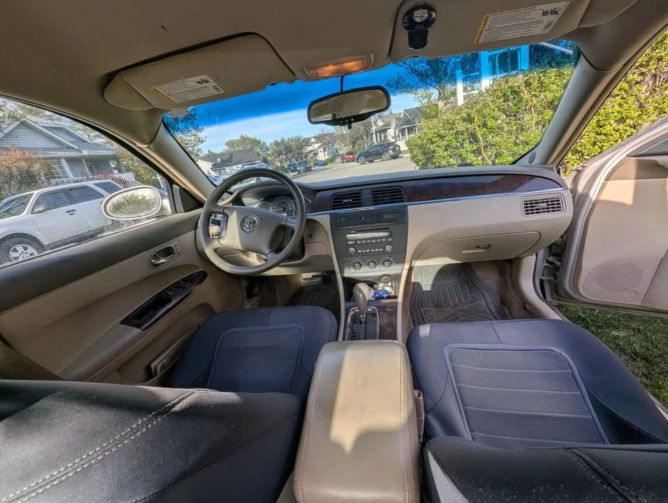 2007 Buick LaCrosse - Image 8 of 12