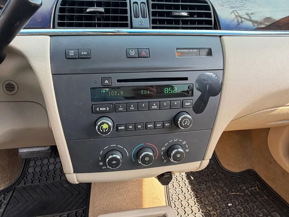 2007 Buick LaCrosse - Image 13 of 14