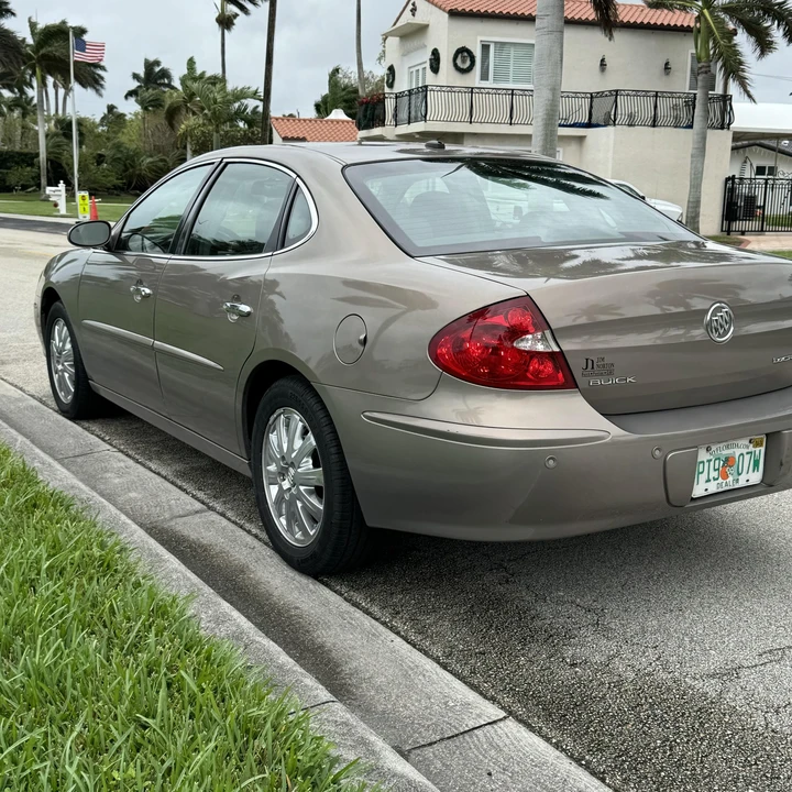 2007 Buick LaCrosse - Image 9 of 12