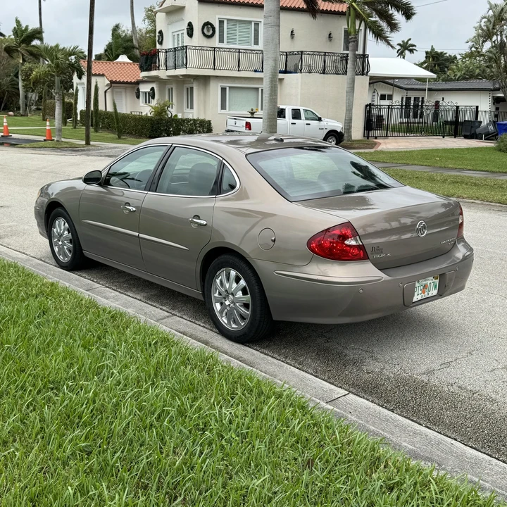 2007 Buick LaCrosse - Image 8 of 12
