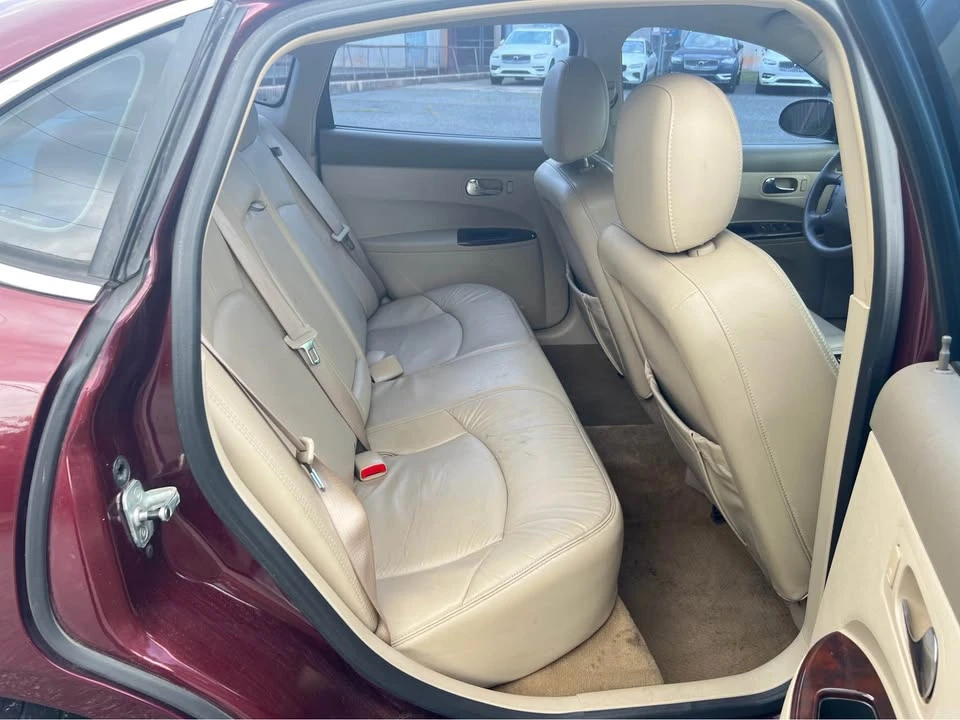 2007 Buick LaCrosse - Image 16 of 19