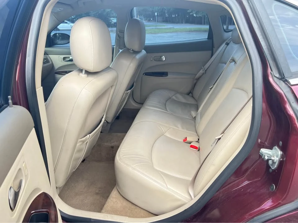 2007 Buick LaCrosse - Image 17 of 19