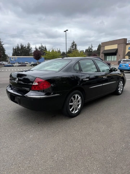 2007 Buick LaCrosse - Image 2 of 11