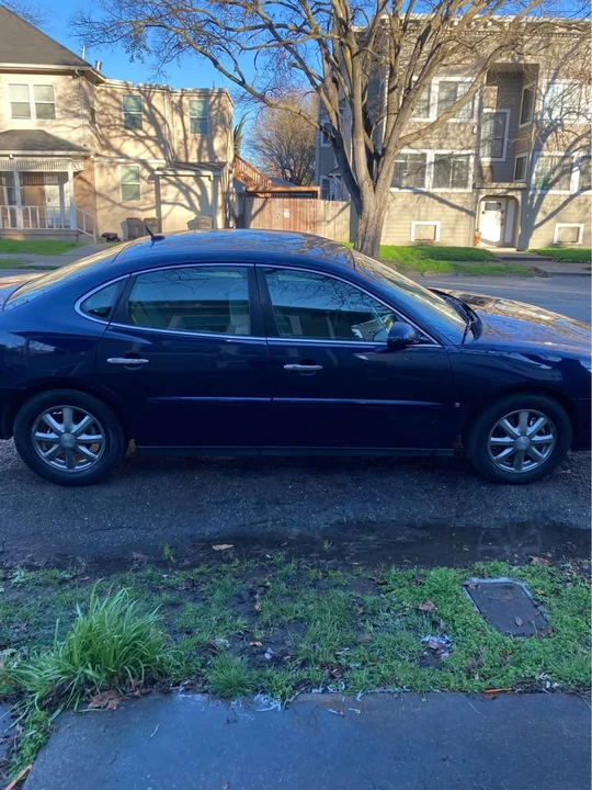 2007 Buick LaCrosse - Image 3 of 4