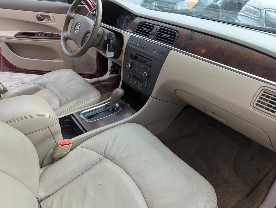 2007 Buick LaCrosse - Image 7 of 11