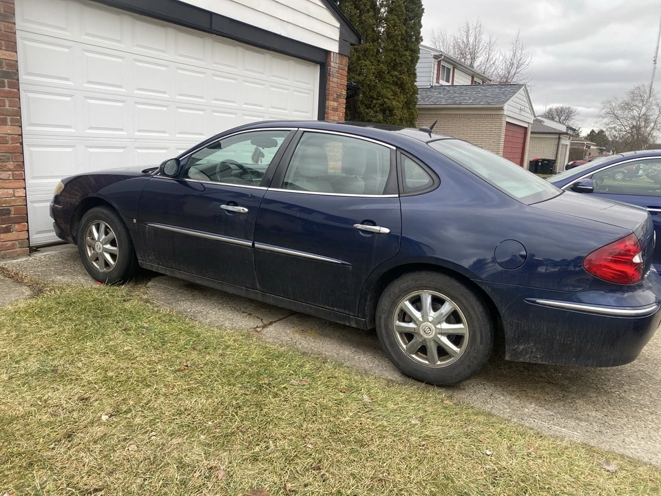 2007 Buick LaCrosse - Image 3 of 8