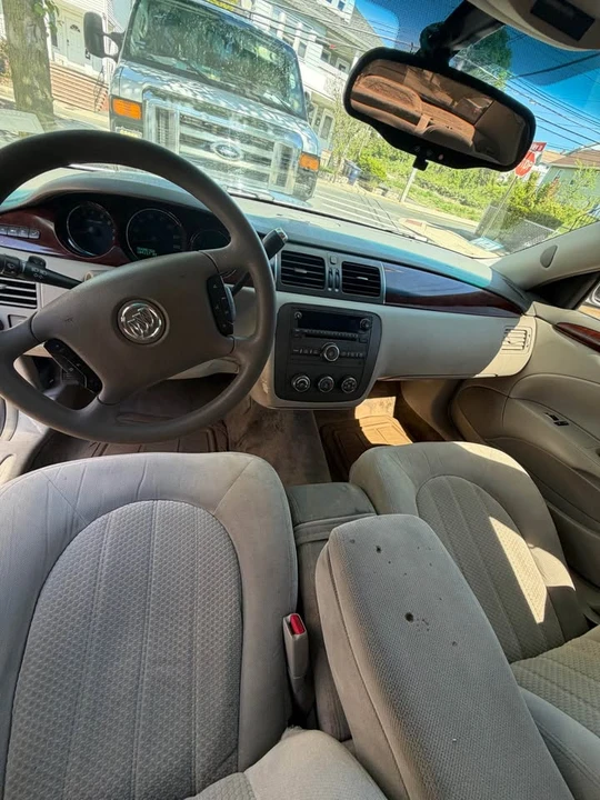 2007 Buick Lucerne - Image 7 of 9