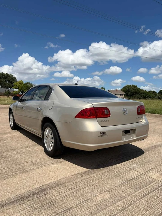 2007 Buick Lucerne - Image 2 of 10