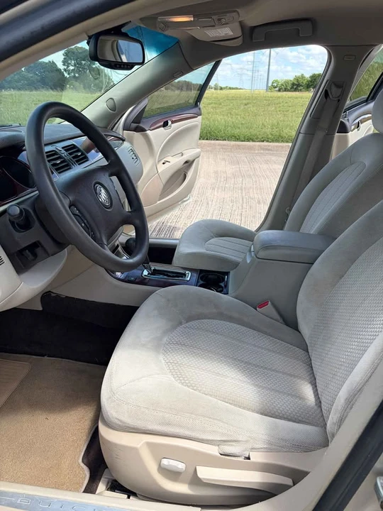 2007 Buick Lucerne - Image 8 of 10