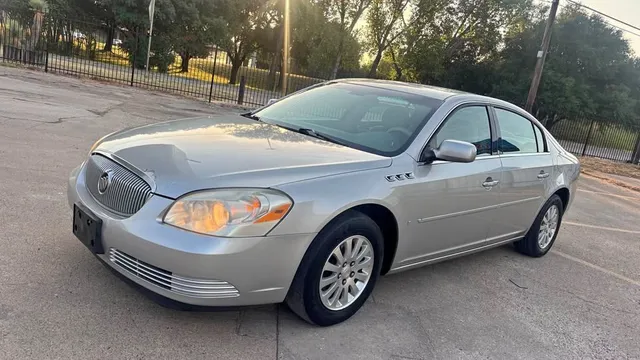 2007 Buick Lucerne CX Sedan 4D