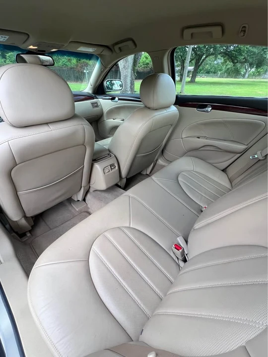 2007 Buick Lucerne - Image 10 of 14