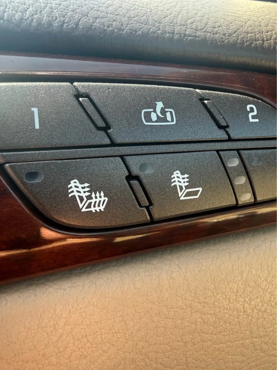 2007 Buick Lucerne - Image 12 of 17