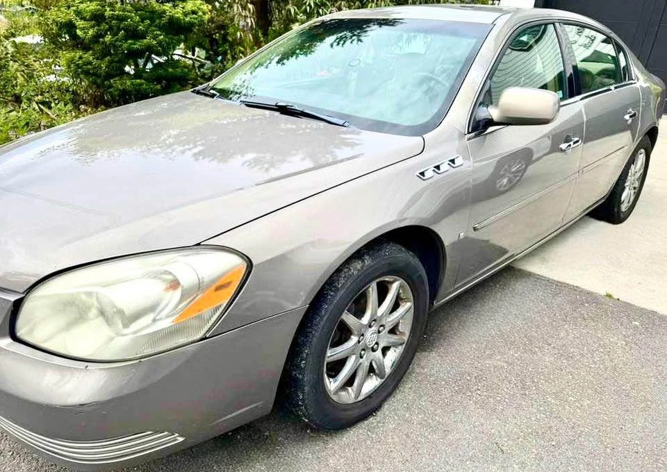 2007 Buick Lucerne - Image 2 of 4