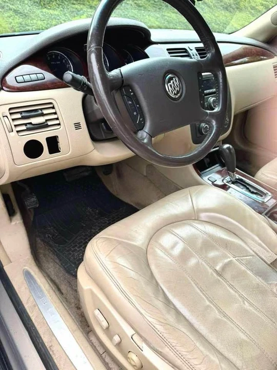 2007 Buick Lucerne - Image 4 of 4