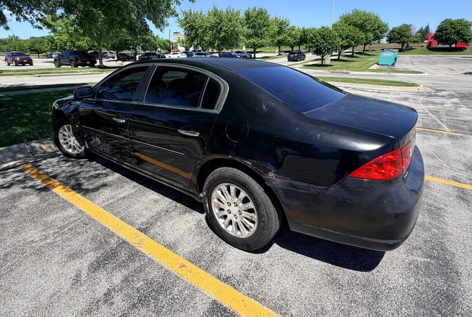2007 Buick Lucerne - Image 3 of 9