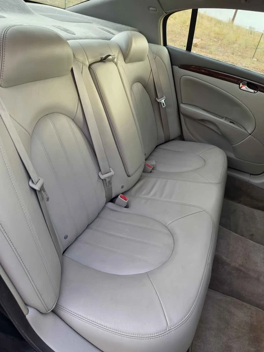 2007 Buick Lucerne - Image 18 of 20