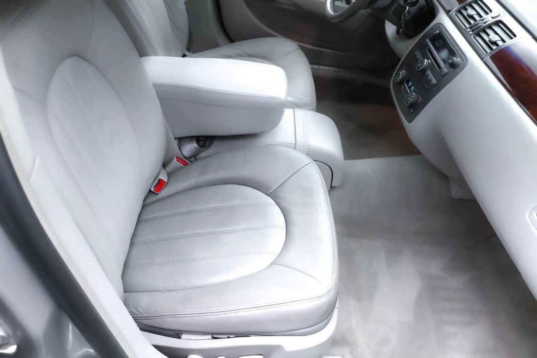2007 Buick Lucerne - Image 6 of 12