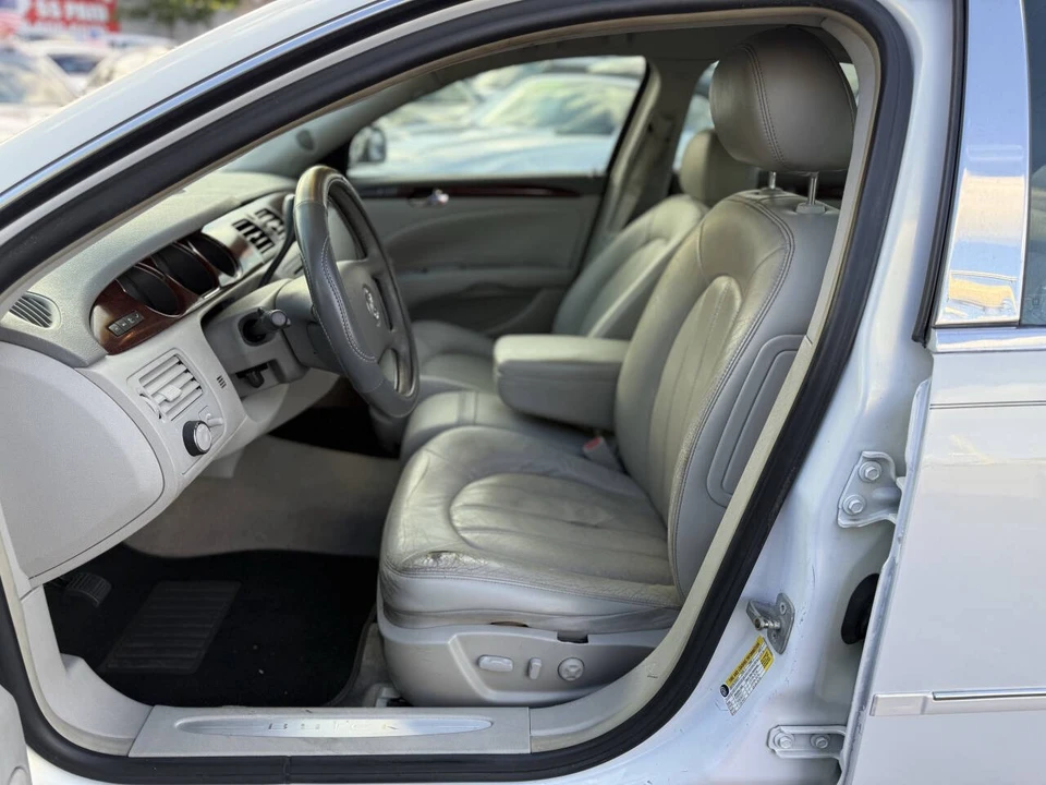 2007 Buick Lucerne - Image 10 of 21