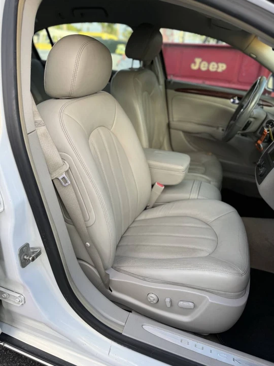 2007 Buick Lucerne - Image 20 of 21