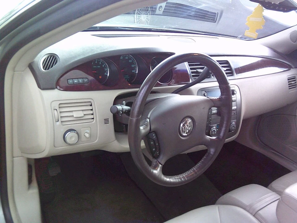 2007 Buick Lucerne - Image 19 of 21