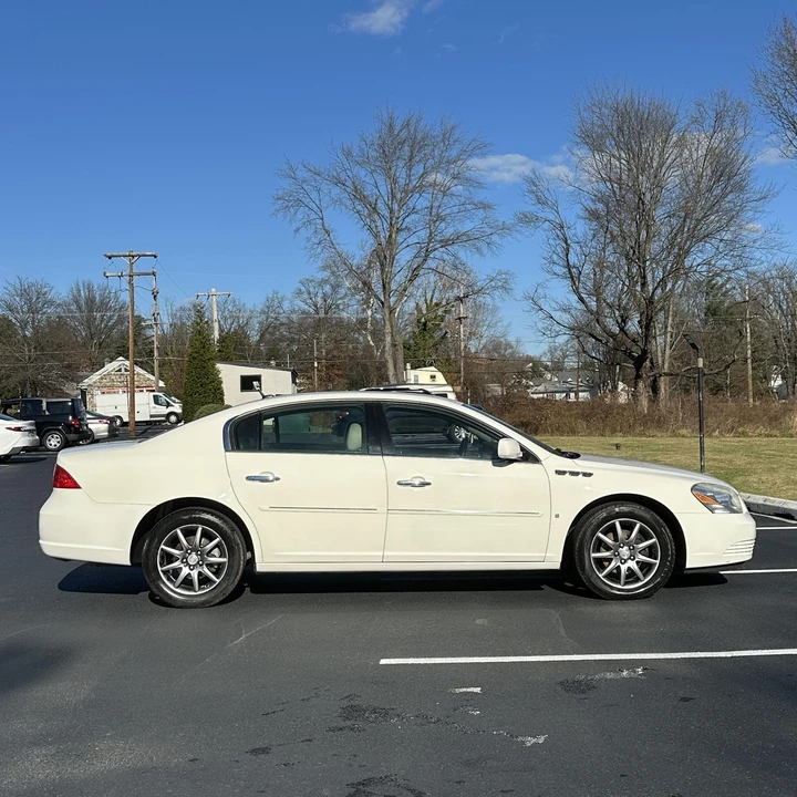 2007 Buick Lucerne - Image 2 of 21