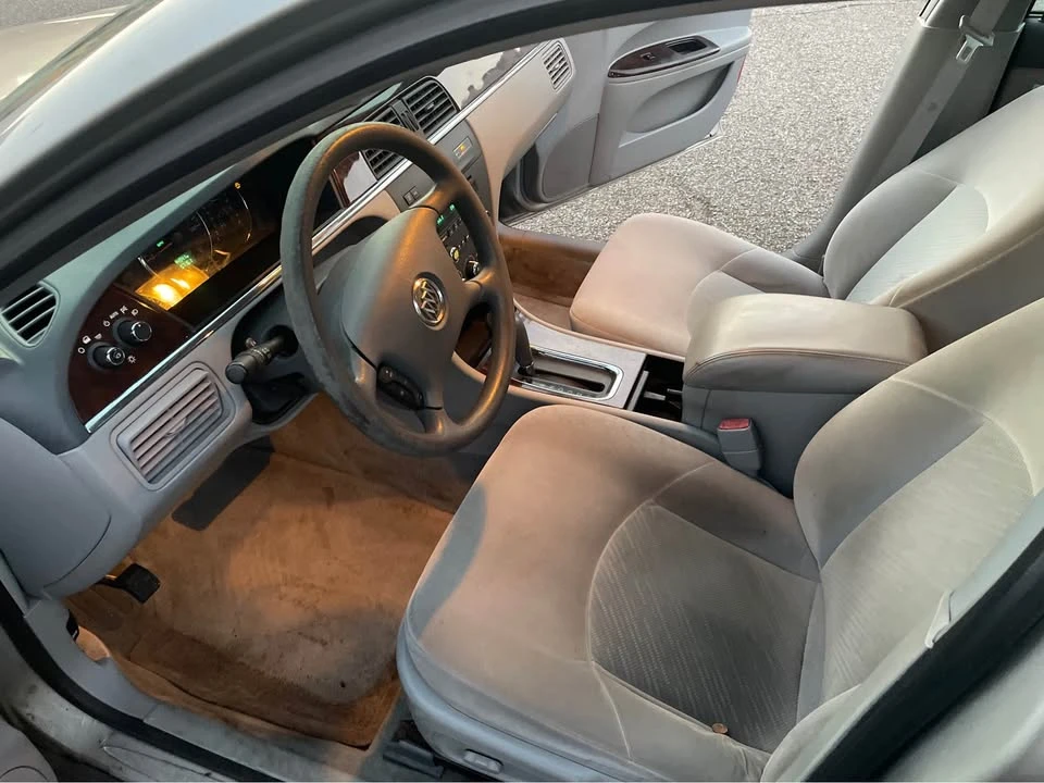 2007 Buick LaCrosse - Image 9 of 18