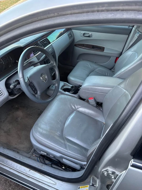2007 Buick LaCrosse - Image 6 of 8