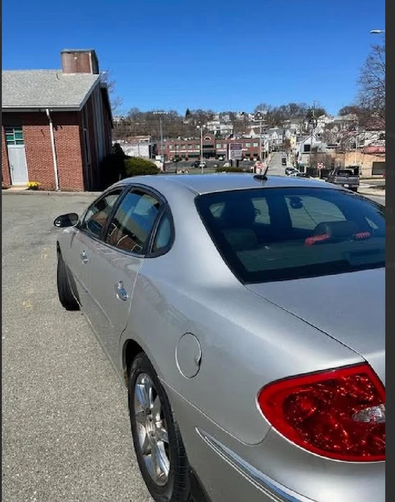 2007 Buick LaCrosse - Image 10 of 15