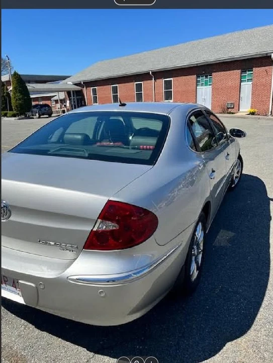 2007 Buick LaCrosse - Image 8 of 15