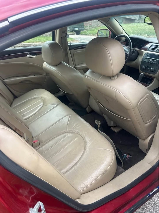 2007 Buick Lucerne - Image 8 of 8