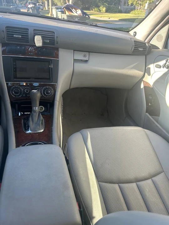 2007 Mercedes-Benz W203 C-Class - Image 2 of 13