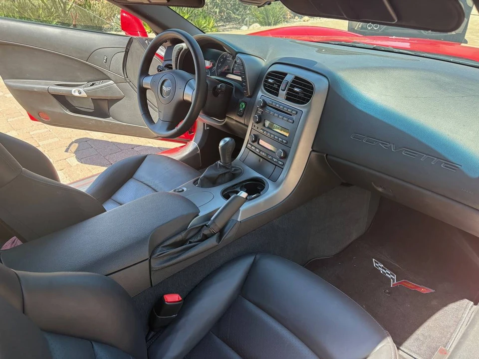 2007 Chevrolet Corvette C6 - Image 8 of 19