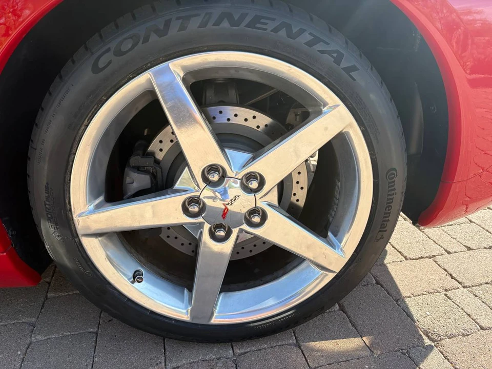 2007 Chevrolet Corvette C6 - Image 12 of 19