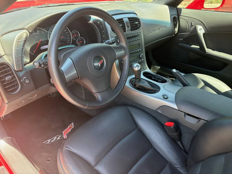 2007 Chevrolet Corvette C6 - Image 9 of 19