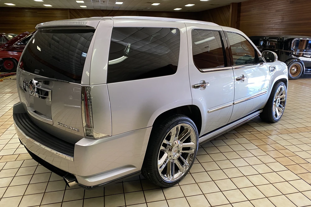 2007 Cadillac Escalade & EXT 3rd Gen - Image 13 of 14