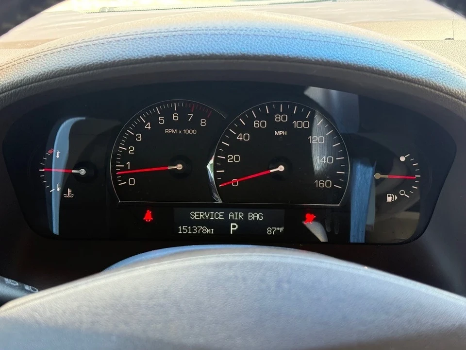 2007 Cadillac SRX - Image 18 of 21